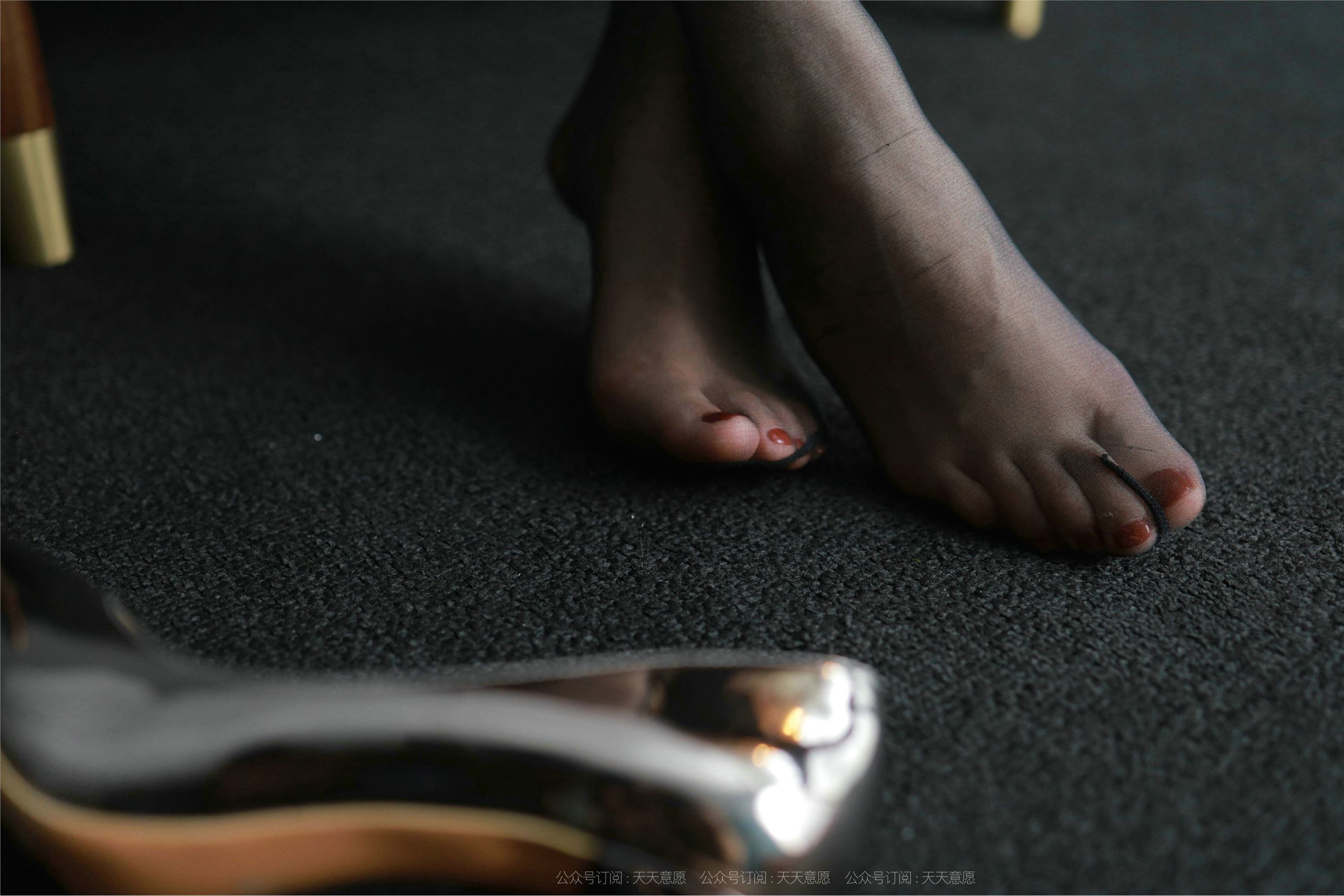 IESS异思趣向  2021.09.20 丝享家924：小七《灰色毛衣》